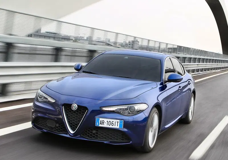 Alfa Romeo Giulia: ferie ridotte agli operai a causa dei troppi ordini da evadere