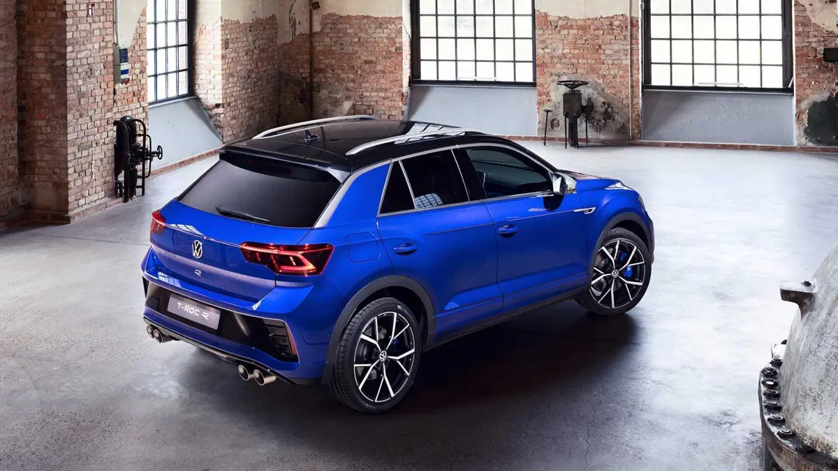 Volkswagen T-Roc 2.0 tsi R 4motion dsg (2)