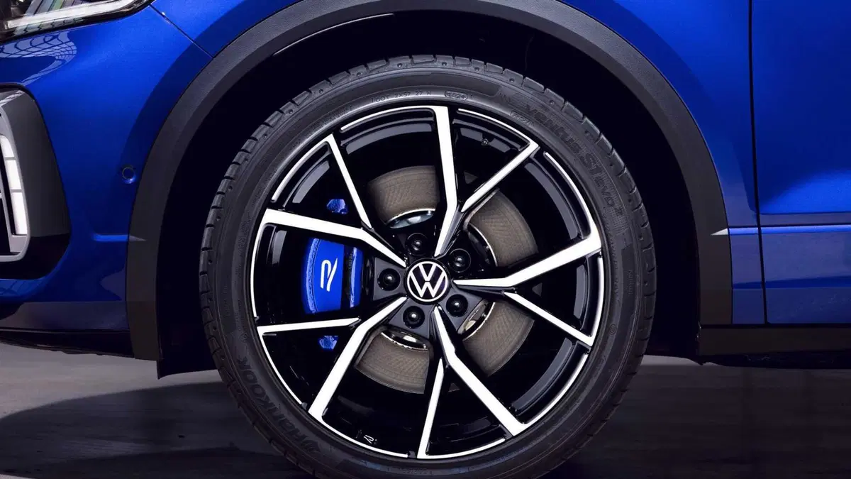 Volkswagen T-Roc 2.0 tsi R 4motion dsg (13)