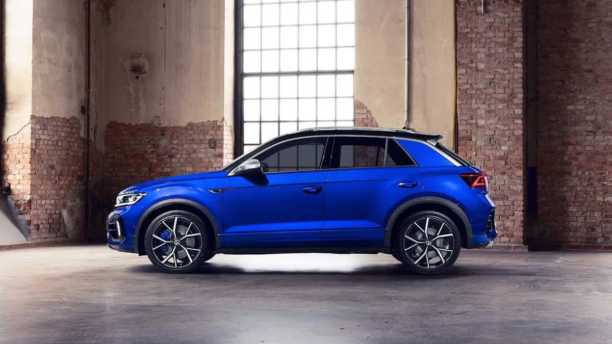 Volkswagen T-Roc 2.0 tsi R 4motion dsg (5)