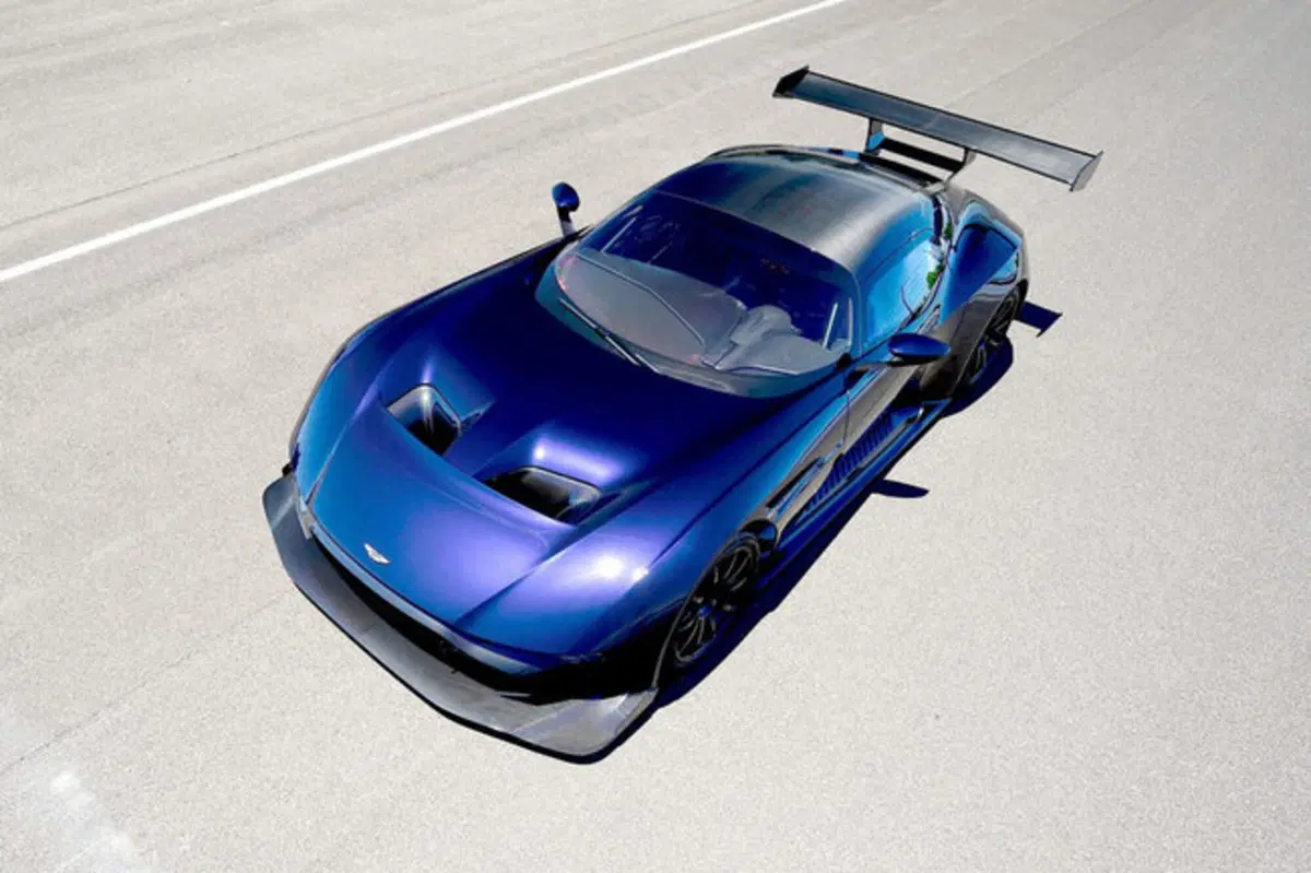 Aston Martin Vulcan: all'asta l'esemplare numero 11 (9)