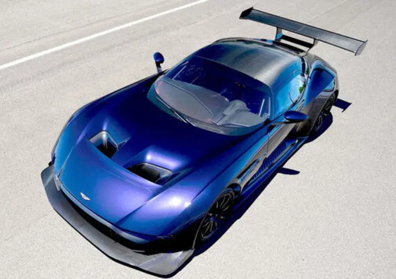 Aston Martin Vulcan: all'asta l'esemplare numero 11
