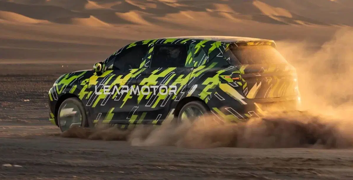 Leapmotor B10: nuovo suv in arrivo a Parigi 2024, elettrica e ibrida (3)