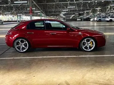 Alfa Romeo Brera a 5 porte: quattro anni di lavoro per arrivare a questo...