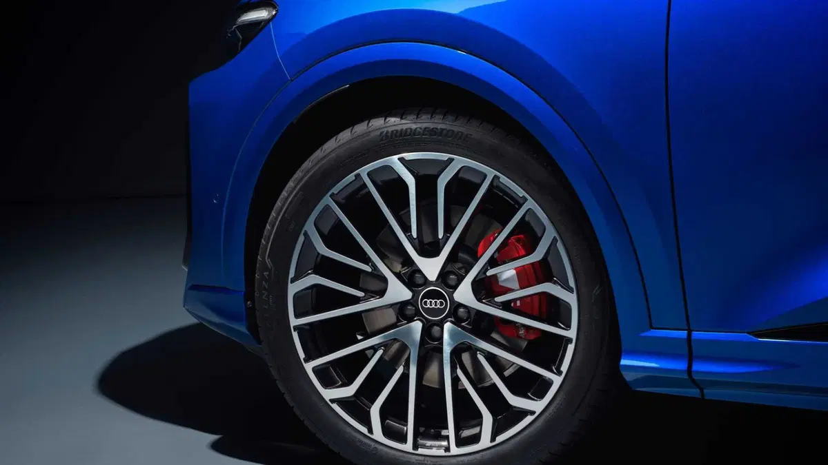 Audi SQ5 (2024-->>) (13)