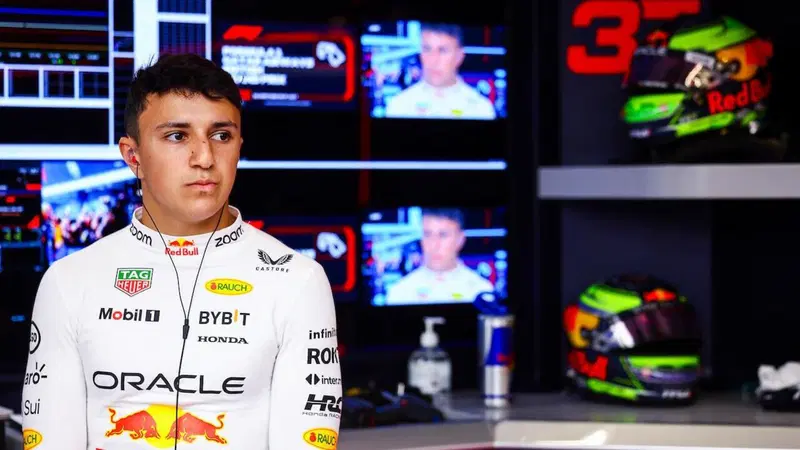 F1. Ecco chi &egrave; il terzo pilota della Red Bull dopo la promozione di Liam Lawson e l'addio di Daniel Ricciaro