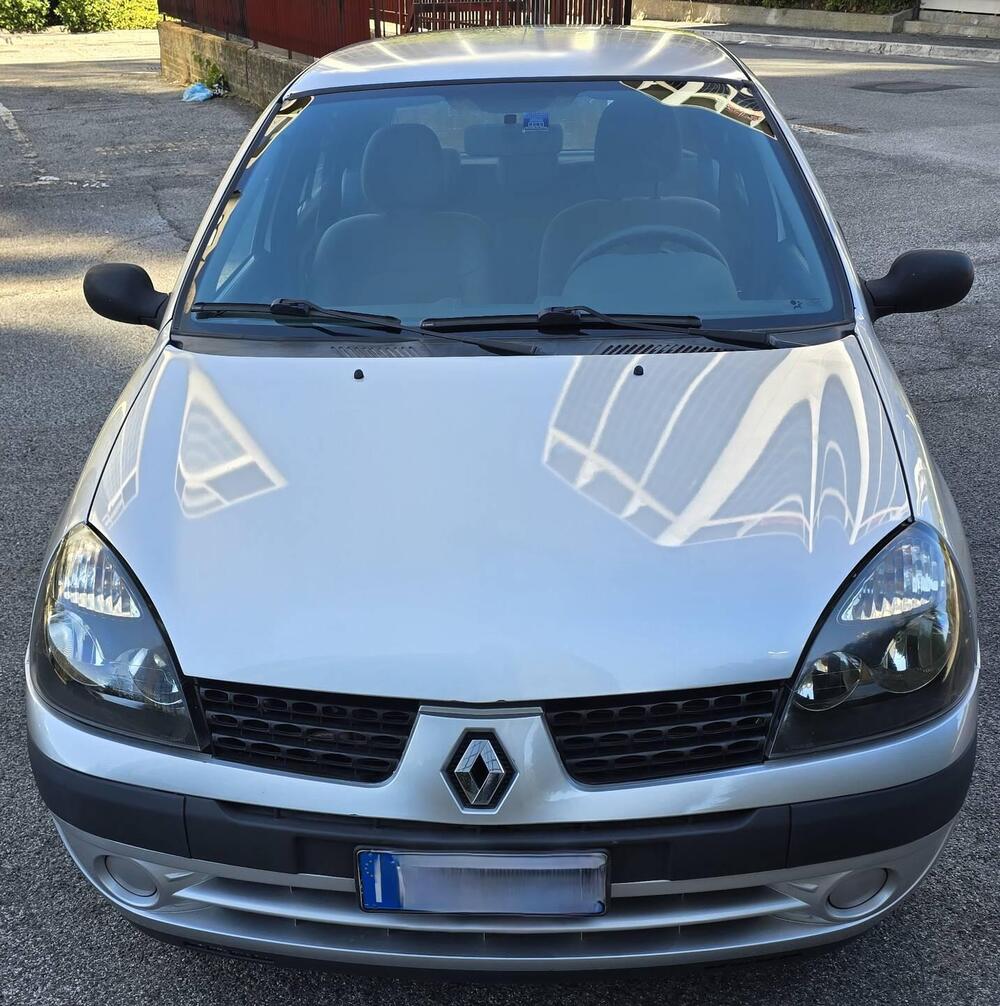 Renault Clio usata a Roma (11)