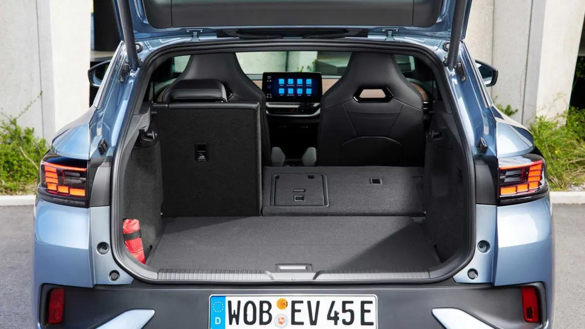 Volkswagen ID.5 77 kWh GTX 4motion 340cv (12)