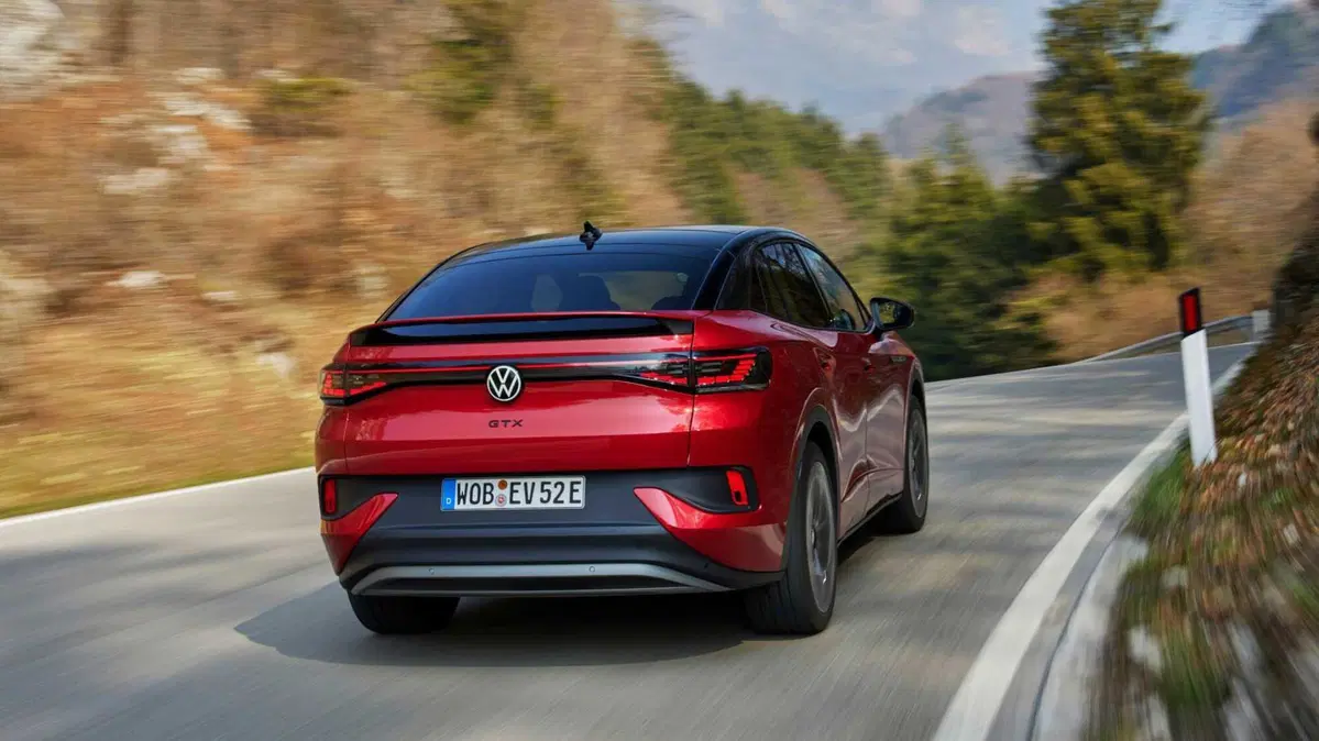 Volkswagen ID.5 79 kWh GTX 4motion 340cv (8)