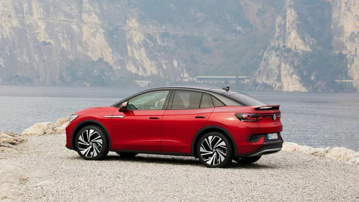 Volkswagen ID.5 79 kWh GTX 4motion 340cv (2)