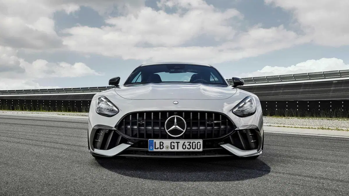 Mercedes-Benz AMG GT GT 63 Pro Premium 4matic+ auto (4)