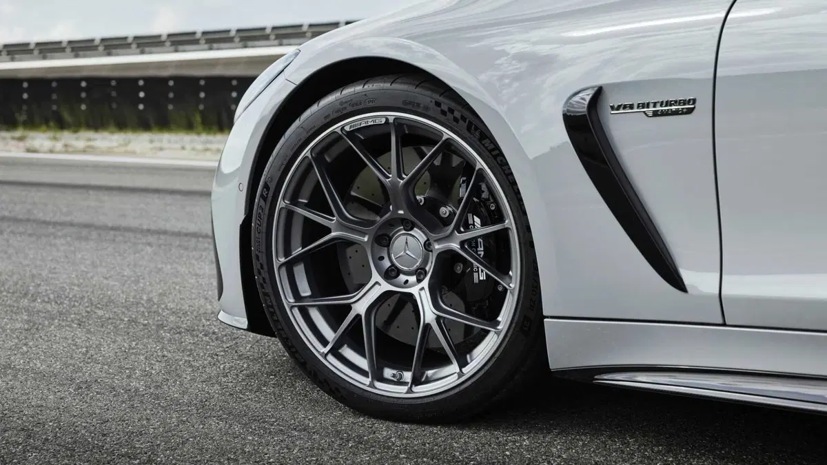 Mercedes-Benz AMG GT GT 63 Pro Premium 4matic+ auto (12)