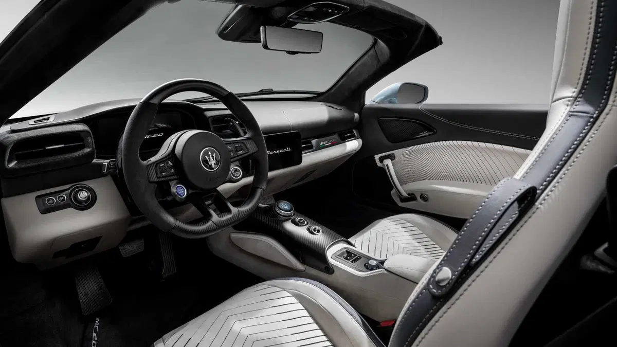 Maserati MC20 Spider (2022-25) (8)
