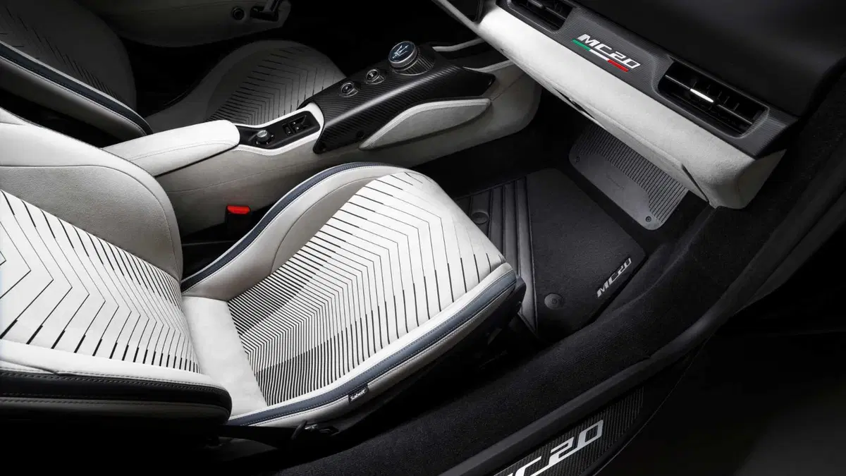 Maserati MC20 Spider (2022-25) (12)