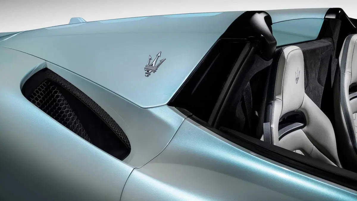 Maserati MC20 Spider (2022-25) (15)