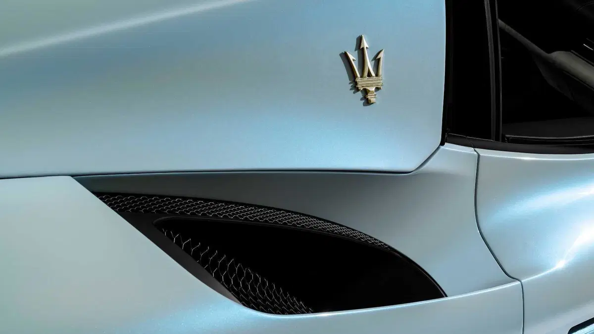 Maserati MC20 Spider (2022-25) (16)
