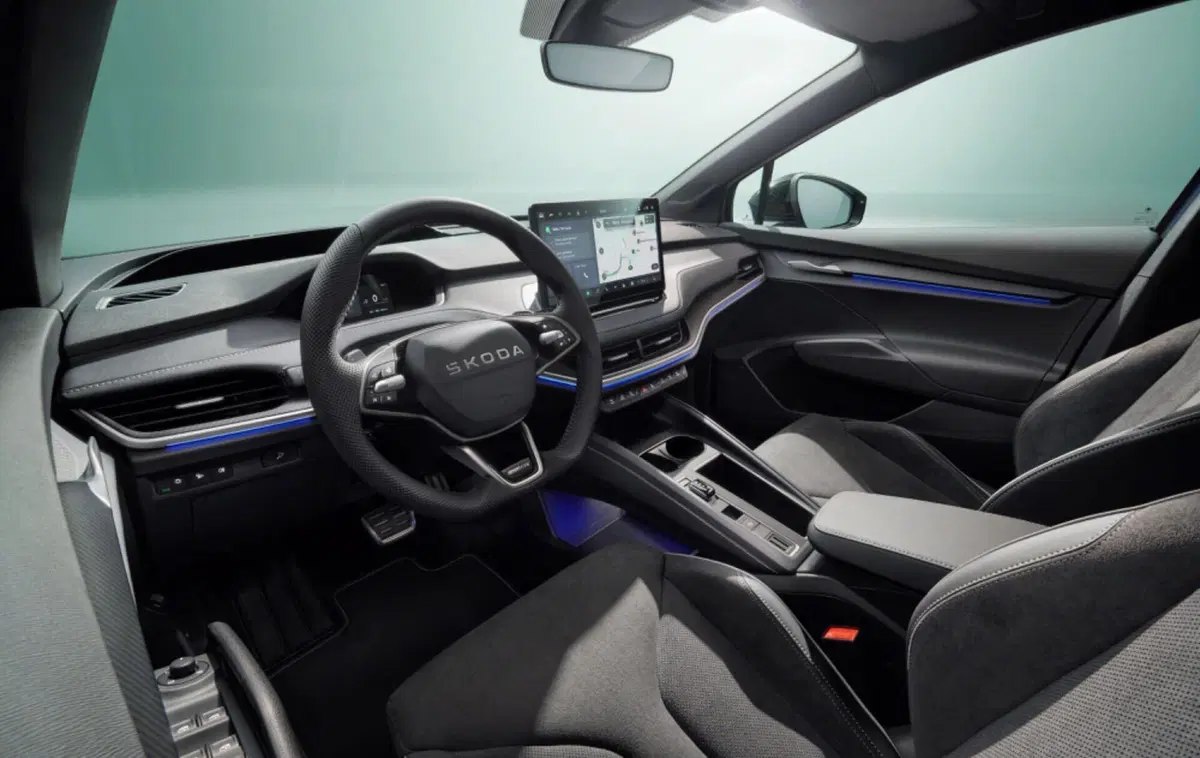 Skoda Elroq: debutta la suv ceca elettrica da 4,5 metri | Video (8)