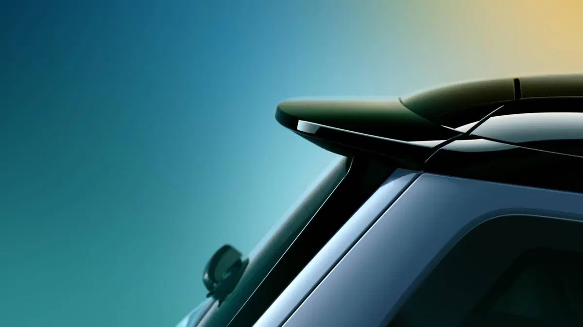Renault 4: ecco le prime immagini della nuova elettrica (9)