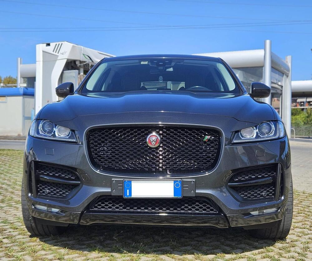 Jaguar F-Pace usata a Torino