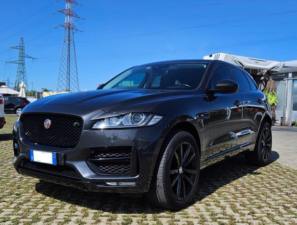 Jaguar F-Pace usata a Torino (2)