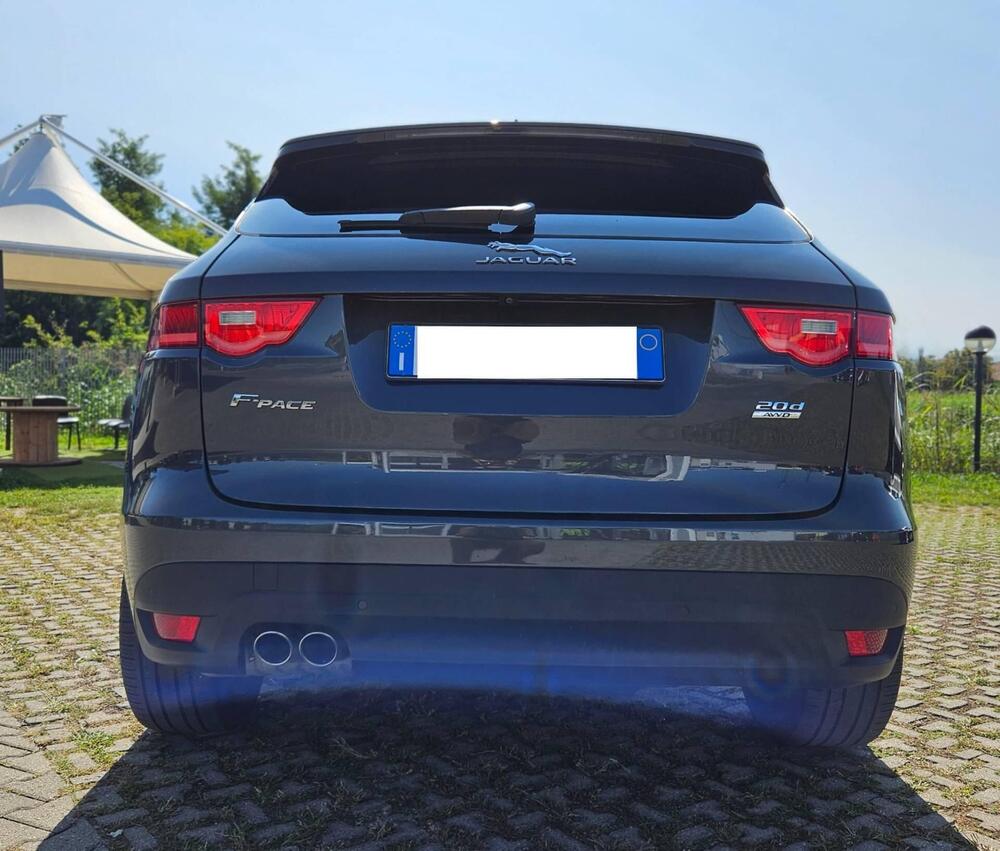 Jaguar F-Pace usata a Torino (6)