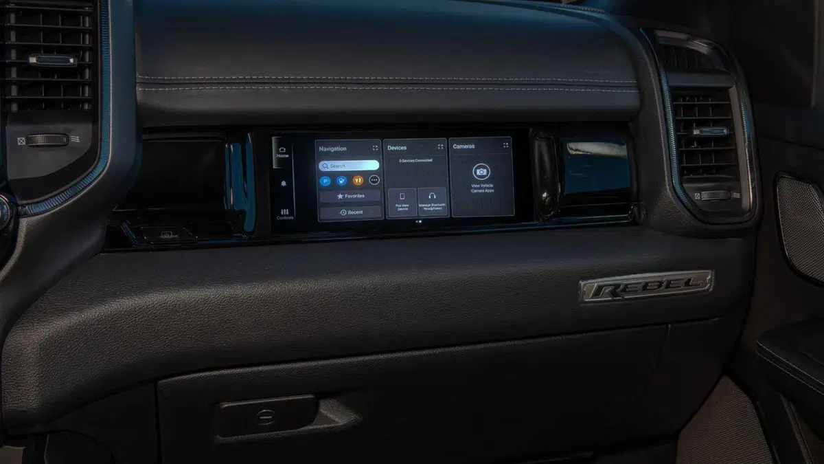 Ram Ram Pick-up Ram 1500 5.7 V8 Crew Cab Limited Night Edition 395cv at8 (17)
