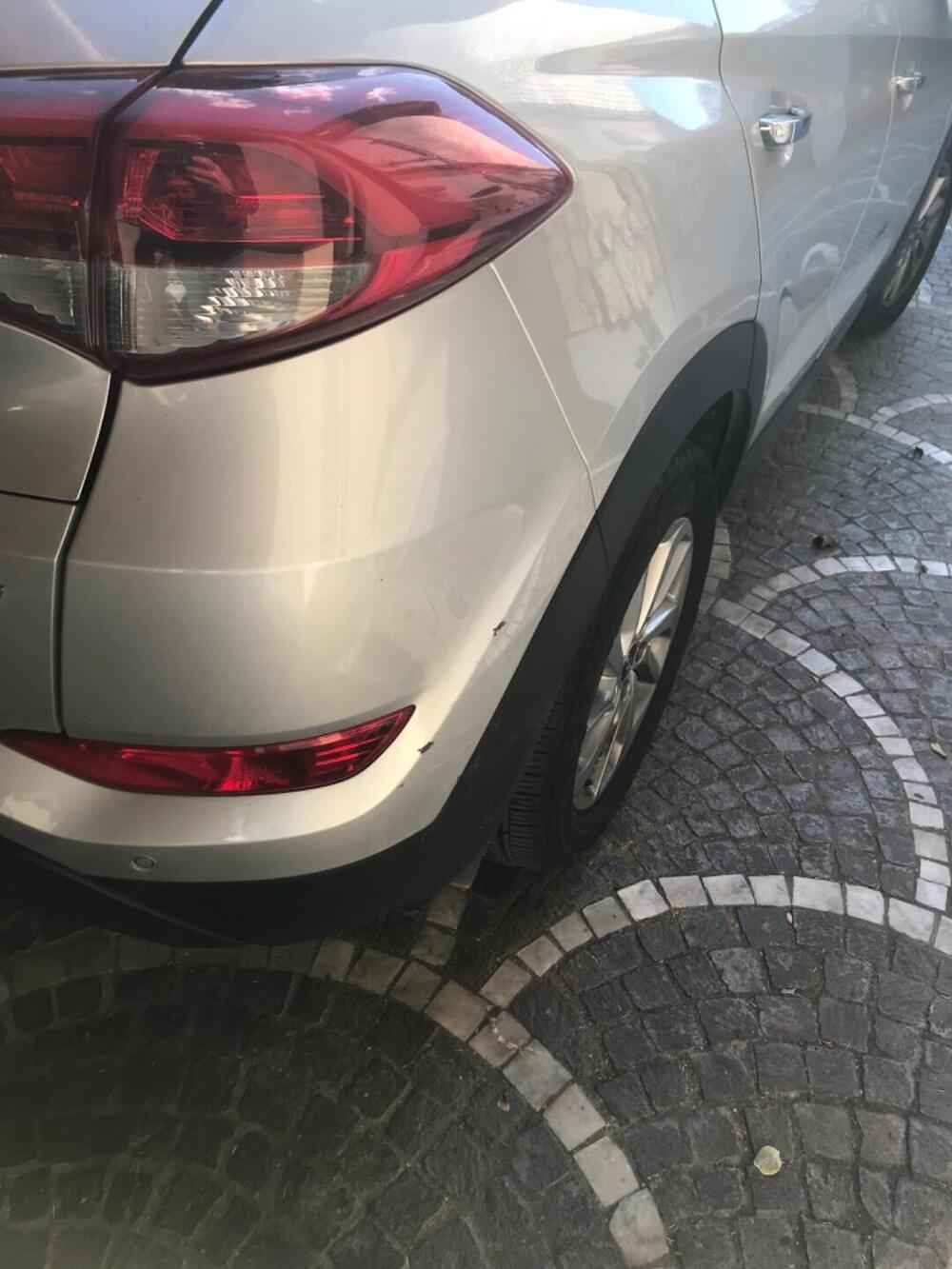 Hyundai Tucson usata a Roma (19)