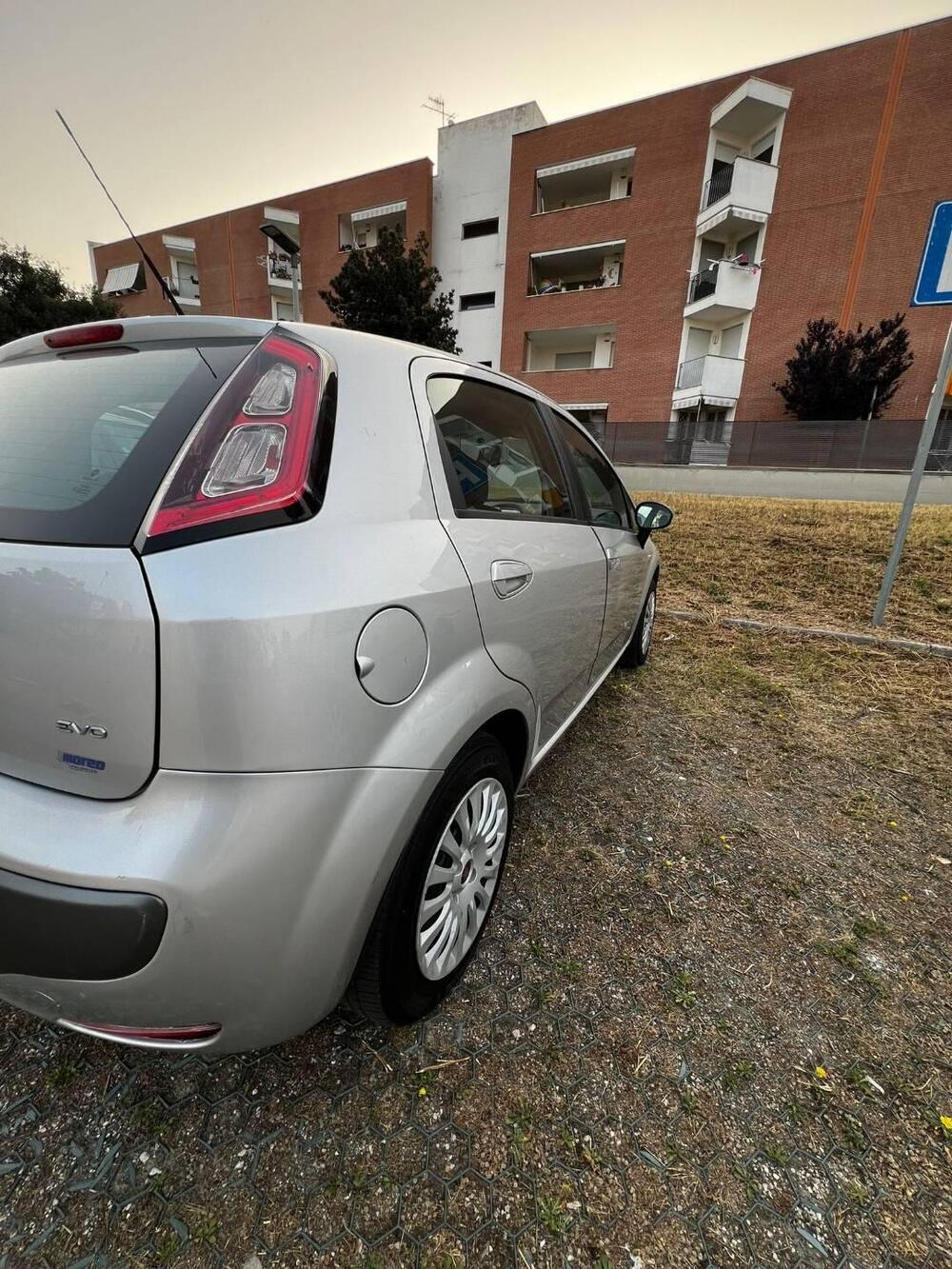 Fiat Punto Evo usata a Napoli (5)