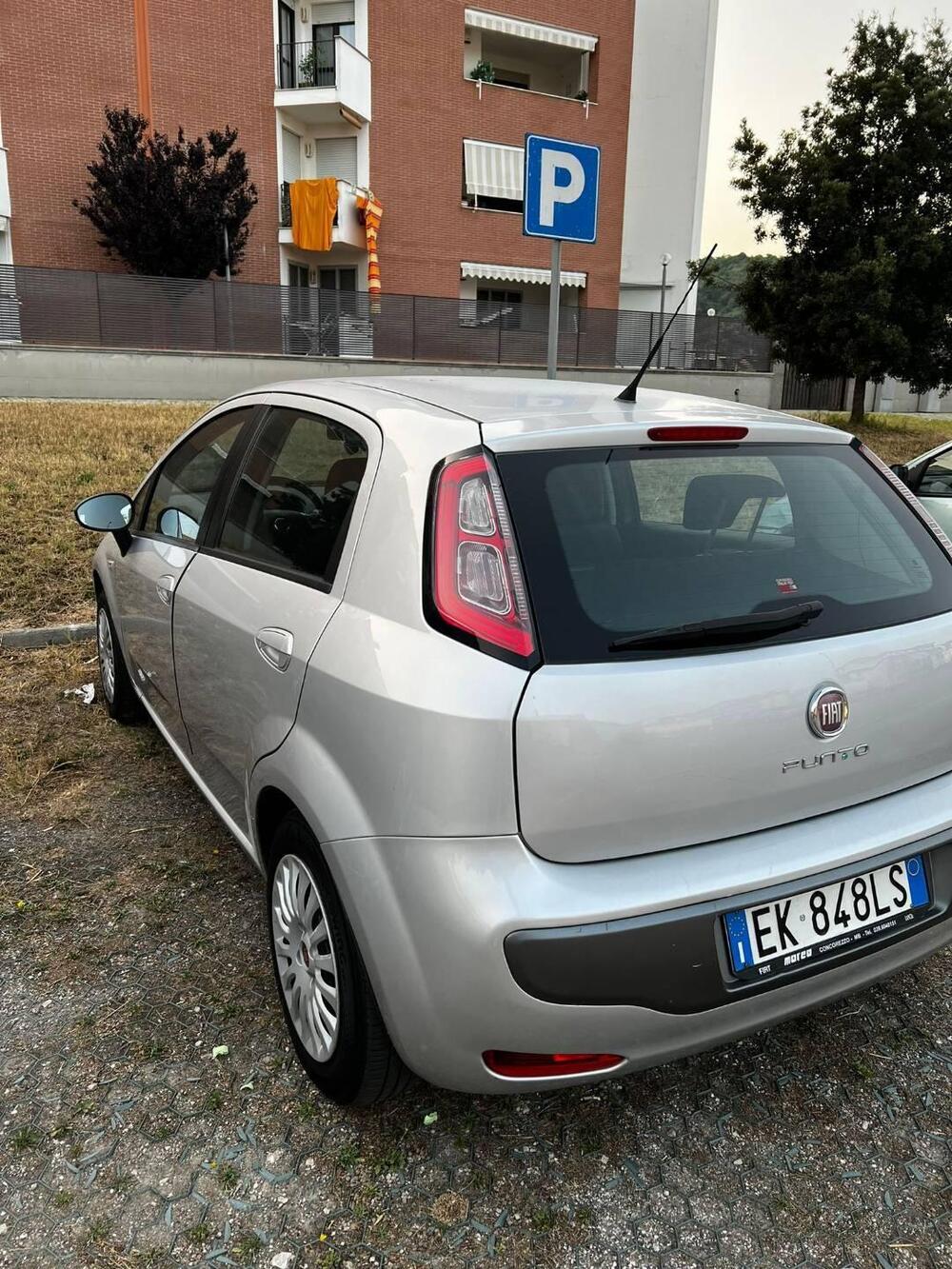 Fiat Punto Evo usata a Napoli (4)