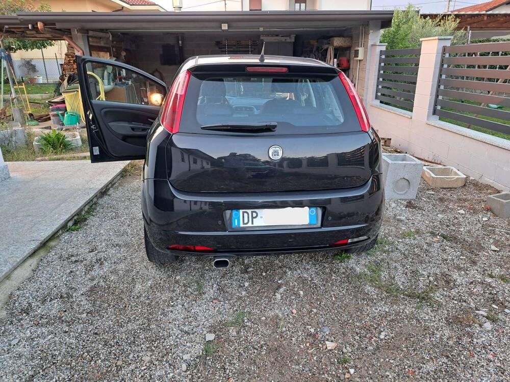 Fiat Grande Punto usata a Varese (7)