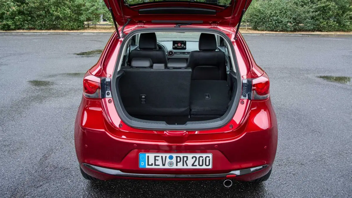Mazda Mazda2 1.5 Skyactiv-G Evolve (12)