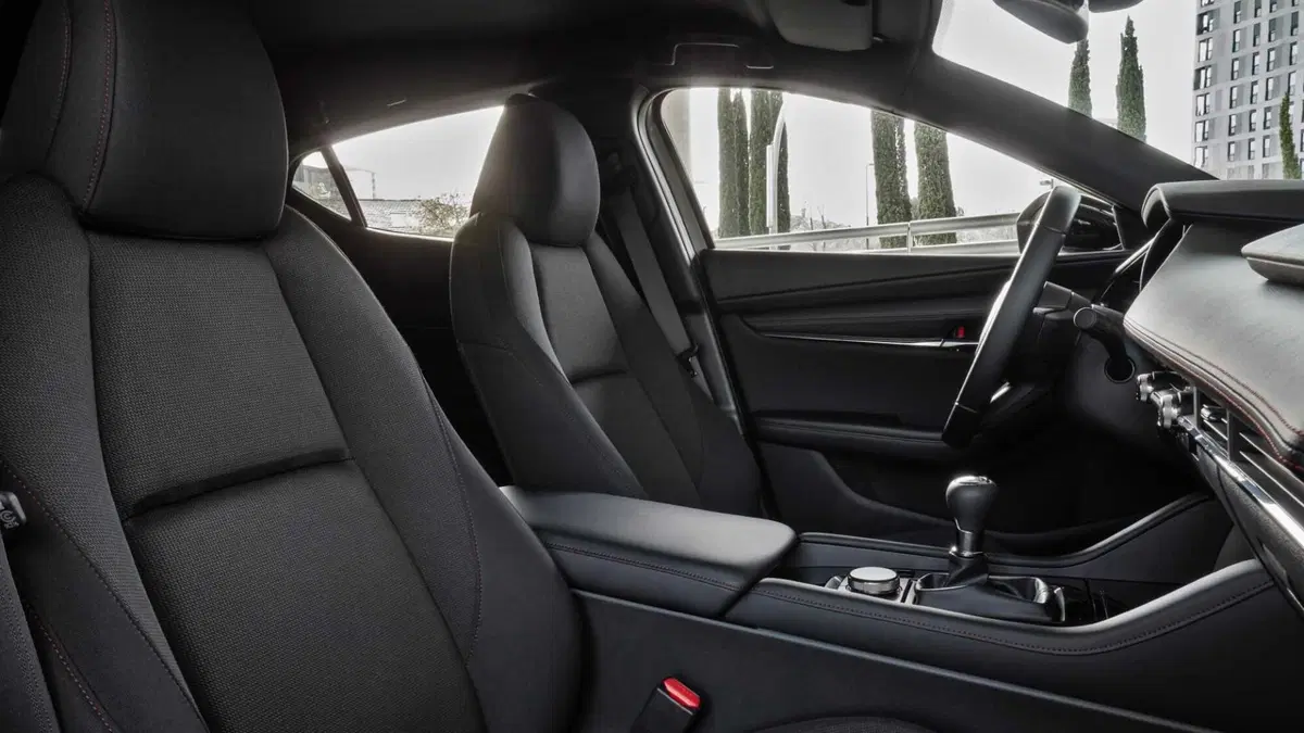 Mazda Mazda3 5p 2.0 m-hybrid Exclusive Line 150cv (11)