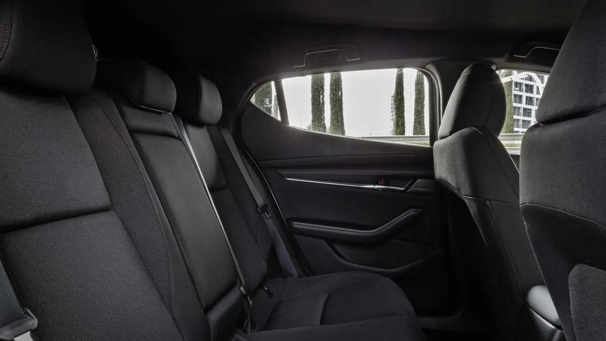 Mazda Mazda3 5p 2.0 m-hybrid Exclusive Line 150cv (12)