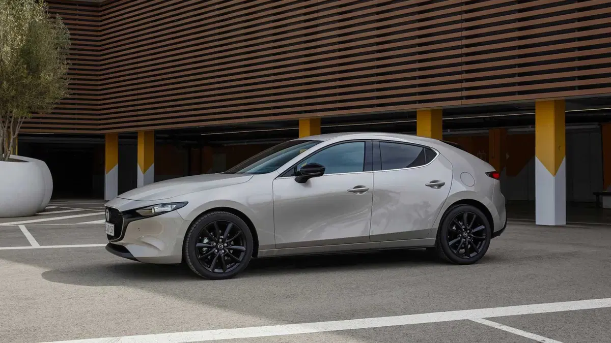 Mazda Mazda3 5p 2.0 m-hybrid Exclusive Line 150cv (2)