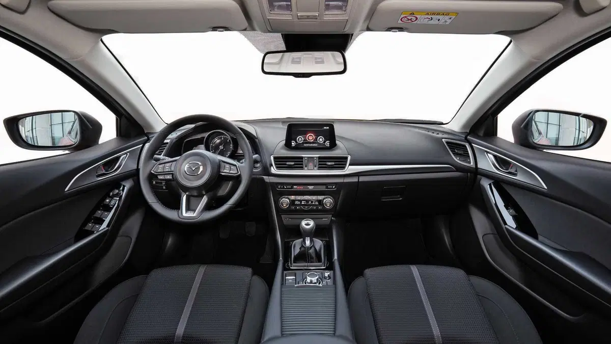 Mazda Mazda3 (2013-19) (8)