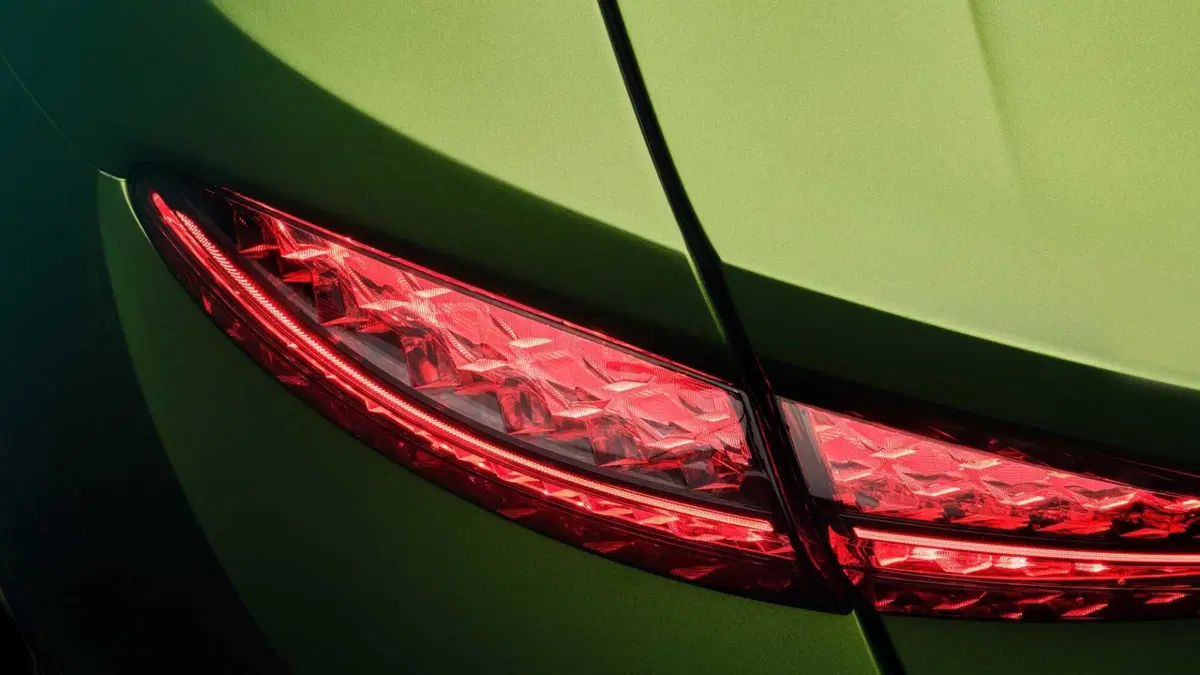Bentley Continental GT (2024-->>) (16)