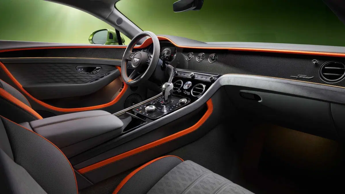 Bentley Continental GT (2024-->>) (8)