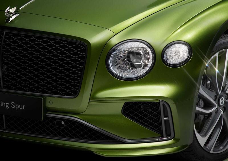 Bentley Flying Spur (2024-->>) (12)