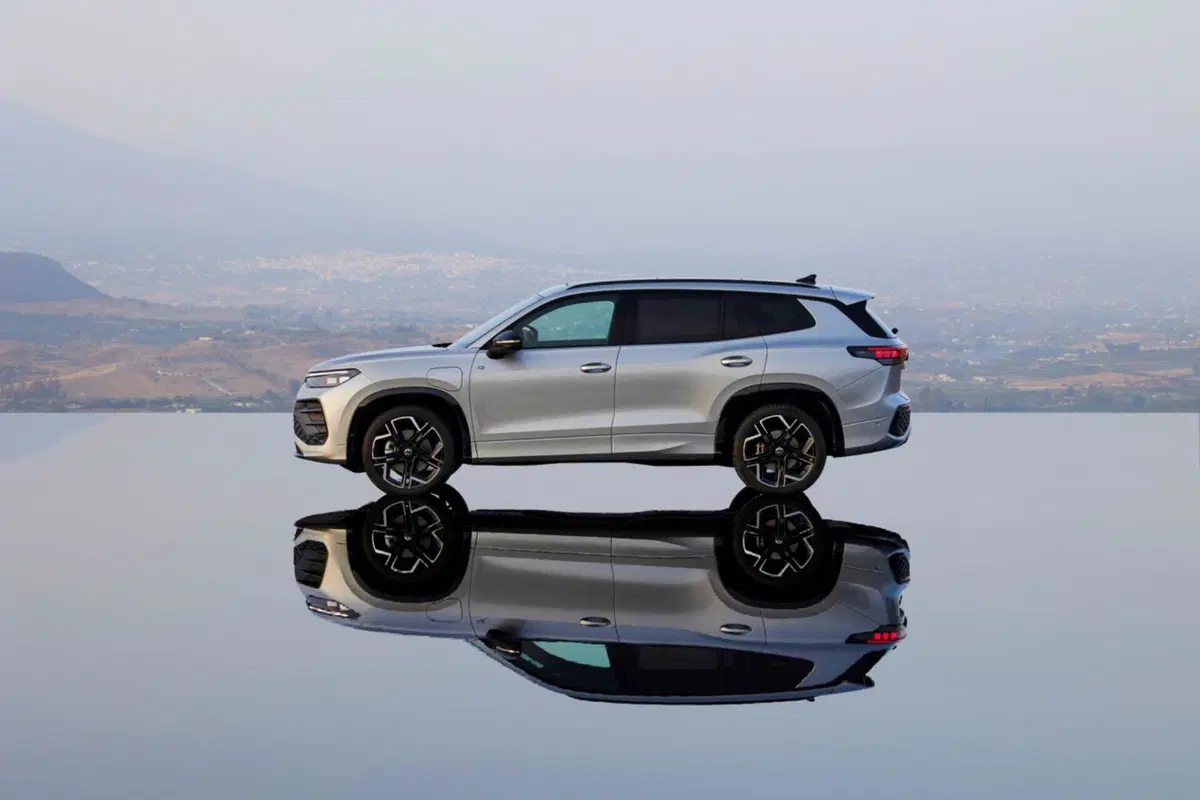 Volkswagen Tayron: ecco tutte le caratteristiche del nuovo SUV [Video] (6)