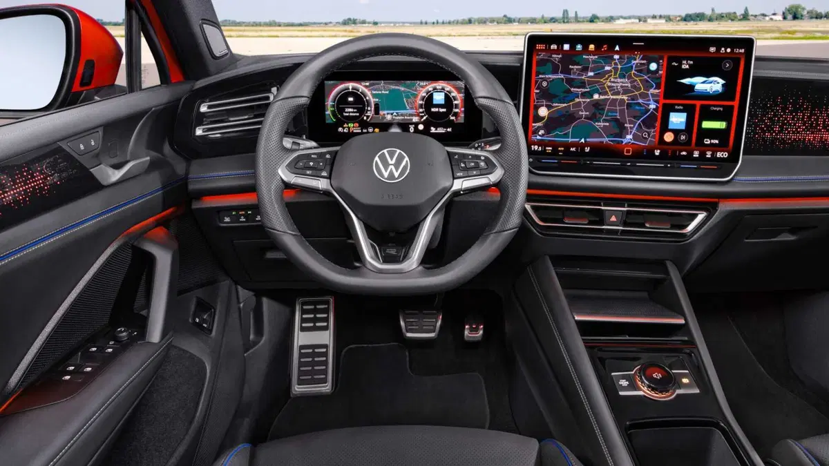 Volkswagen Tiguan 1.5 tsi ehybrid R-Line 204cv dsg (13)