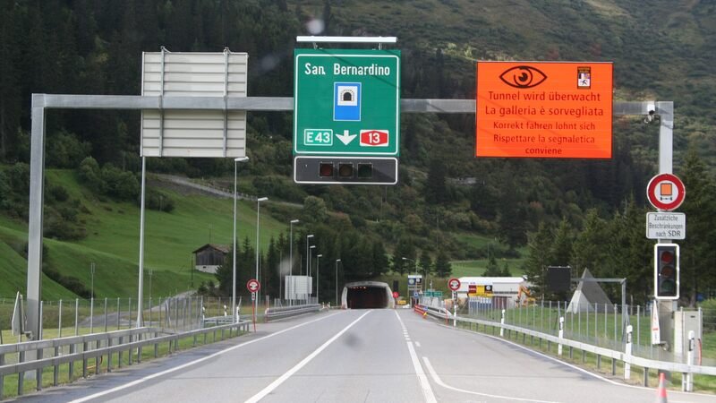 Svizzera, proposta choc: 80 km/h in autostrada