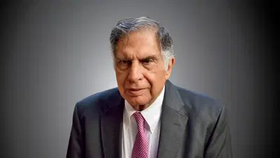 &Egrave; morto Ratan Tata, il magnate indiano dell'auto, ricordate la "Nano"? 