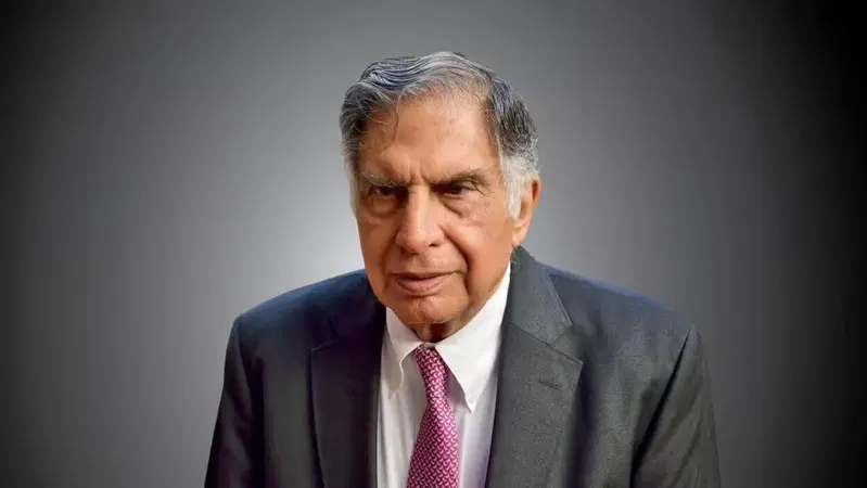 &Egrave; morto Ratan Tata, il magnate indiano dell'auto, ricordate la "Nano"? 