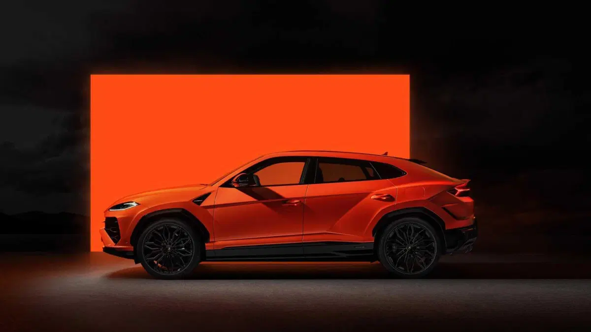 Lamborghini Urus 4.0 V8 phev SE auto (6)
