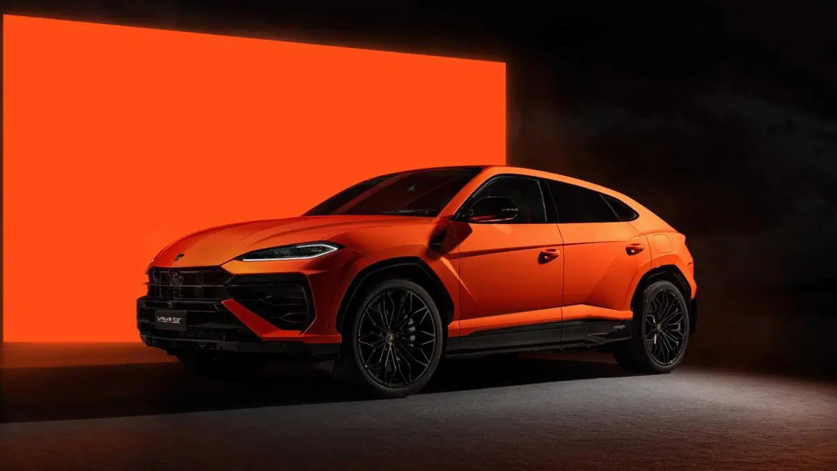 Lamborghini Urus 4.0 V8 phev SE auto (4)
