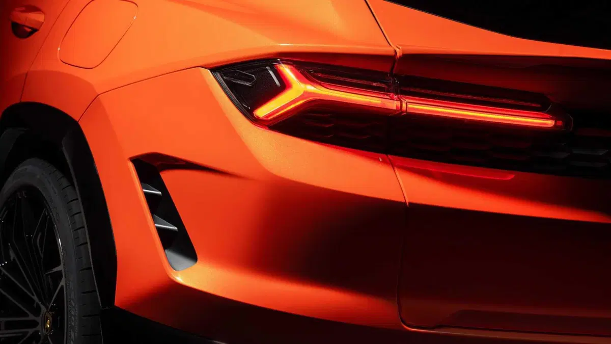 Lamborghini Urus 4.0 V8 phev SE auto (13)