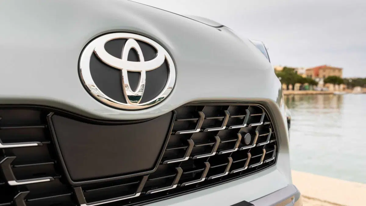 Toyota Yaris Cross (2021-->>) (34)