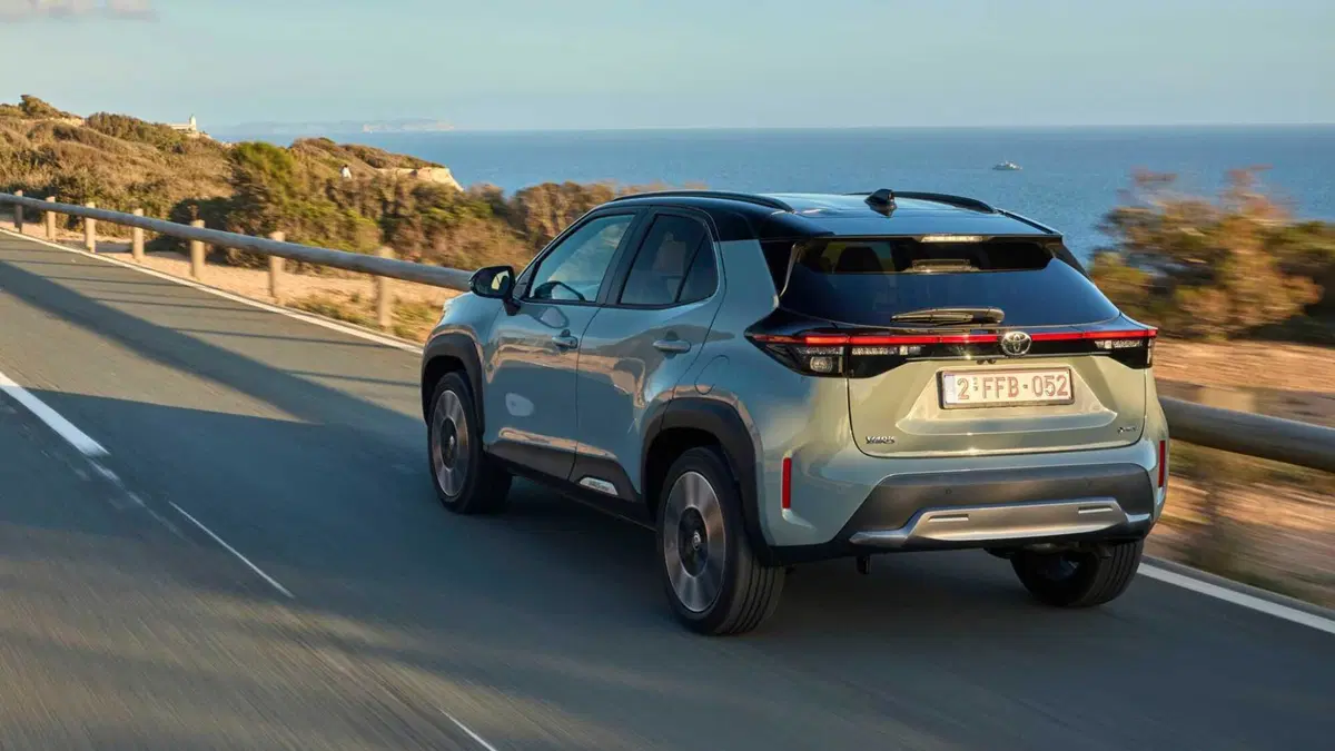 Toyota Yaris Cross (2021-->>) (24)