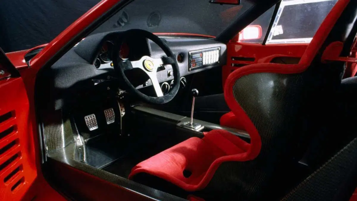 Ferrari F40 Coupé (1988-93) (18)