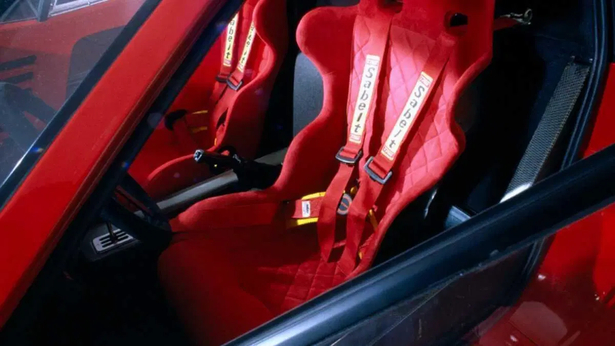 Ferrari F40 Coupé (1988-93) (20)